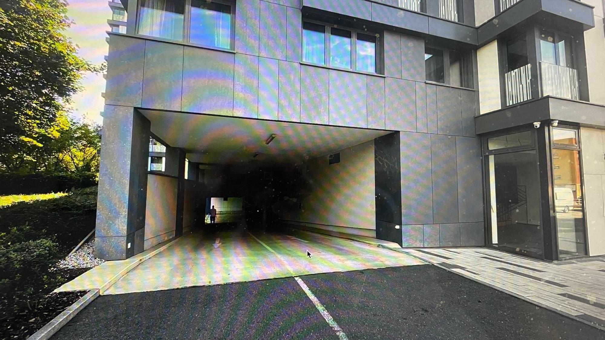 Residence Garden Tower - Parking Прага Екстериор снимка